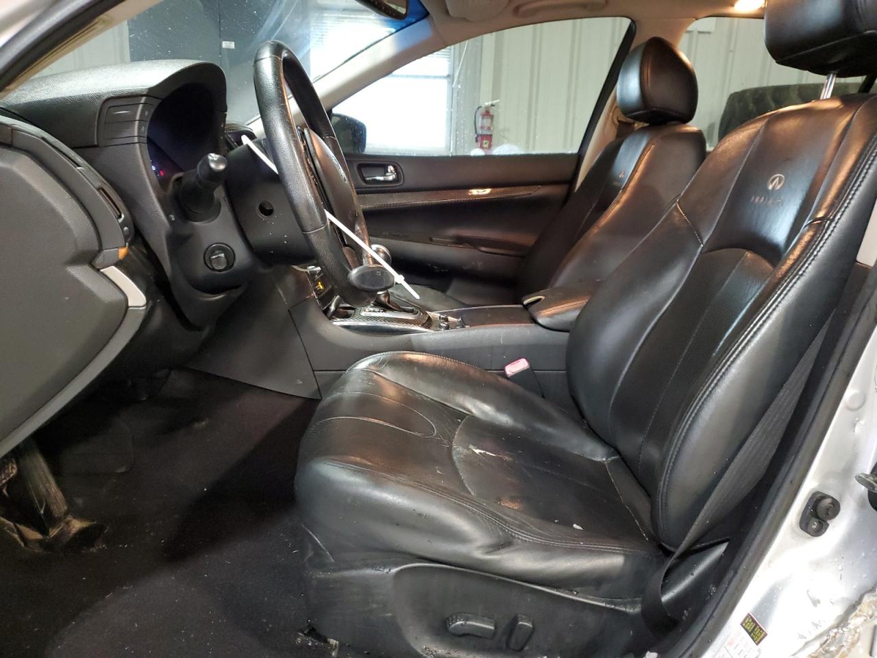 2011 Infiniti G - Image 7