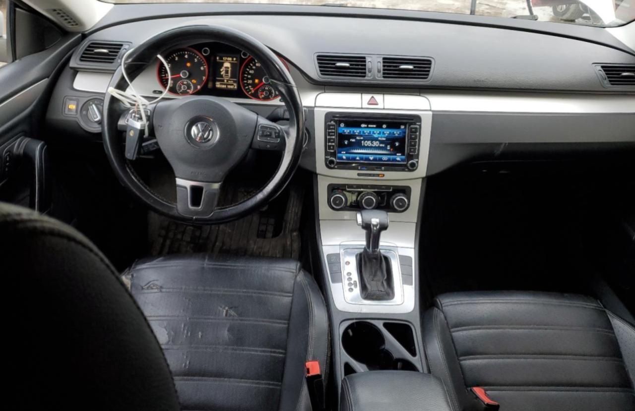 2010 Volkswagen Passat CC - Image 8