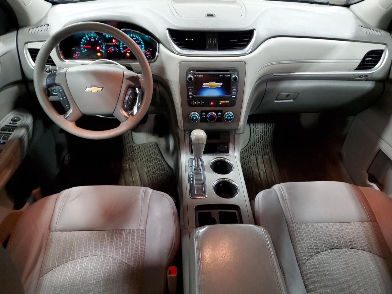 2013 Chevrolet Traverse - Image 8
