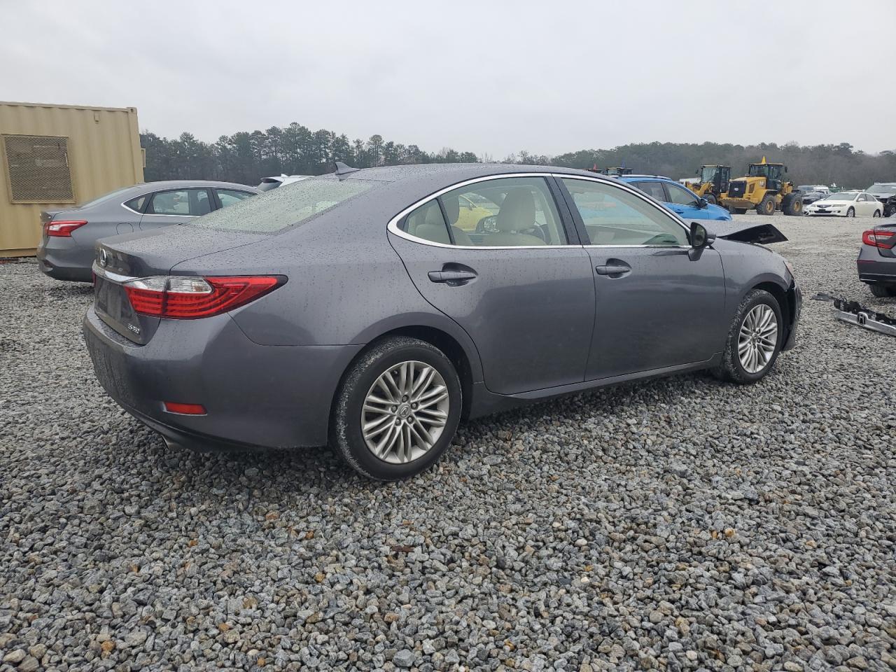 2013 Lexus ES - Image 3