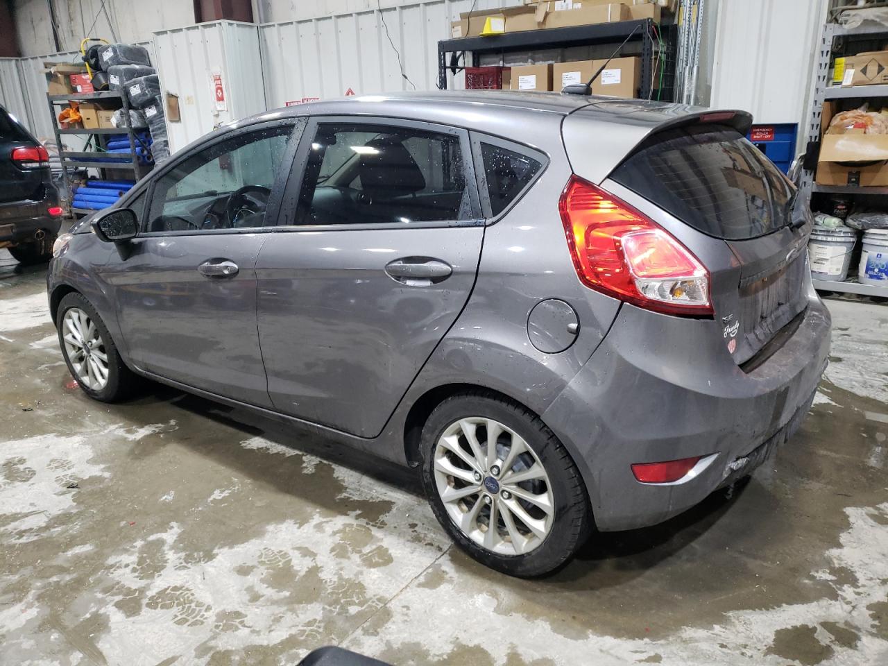 2014 Ford Fiesta - Image 2