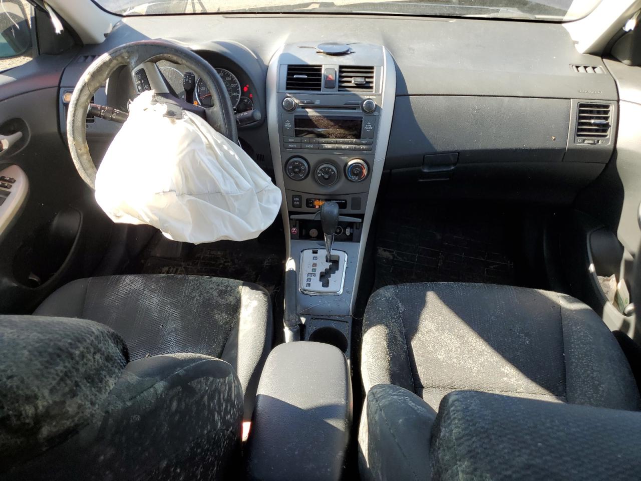 2011 Toyota Corolla - Image 8