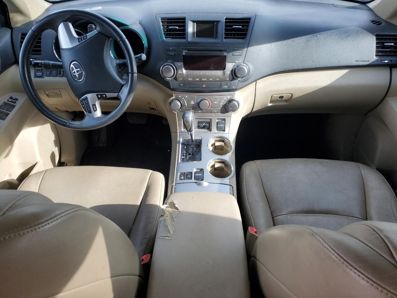 2012 Toyota Highlander - Image 8