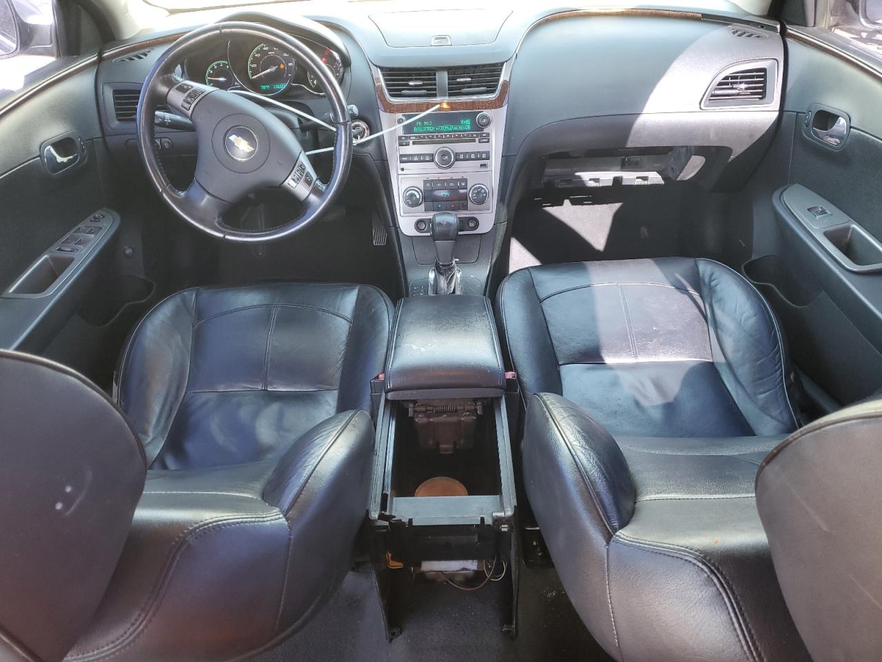 2011 Chevrolet Malibu - Image 8