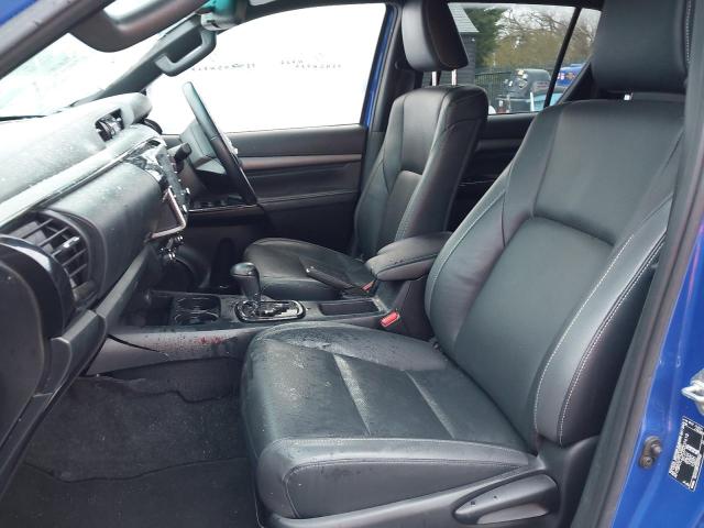2021 TOYOTA HILUX INVI