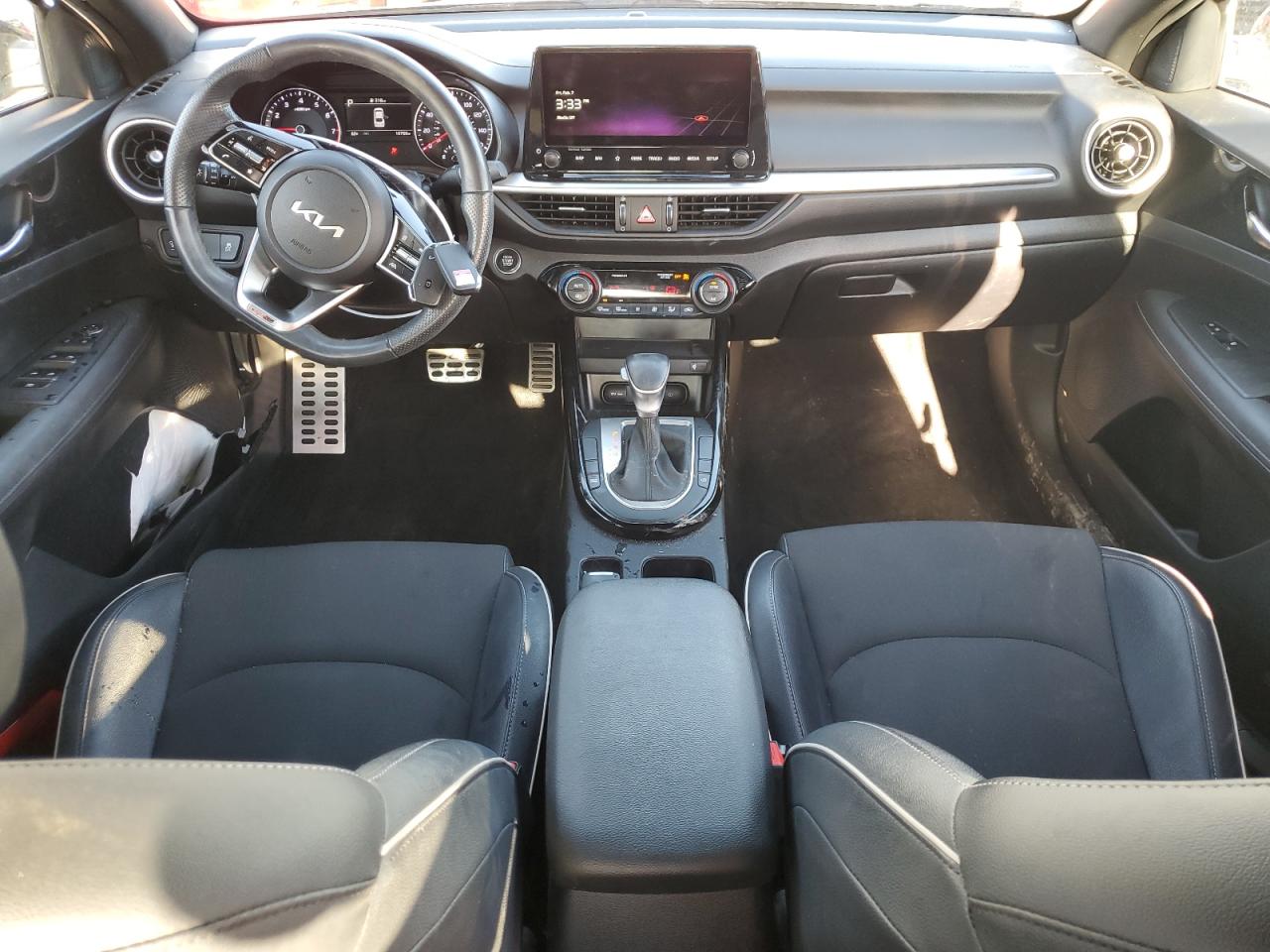2023 Kia Forte - Image 8