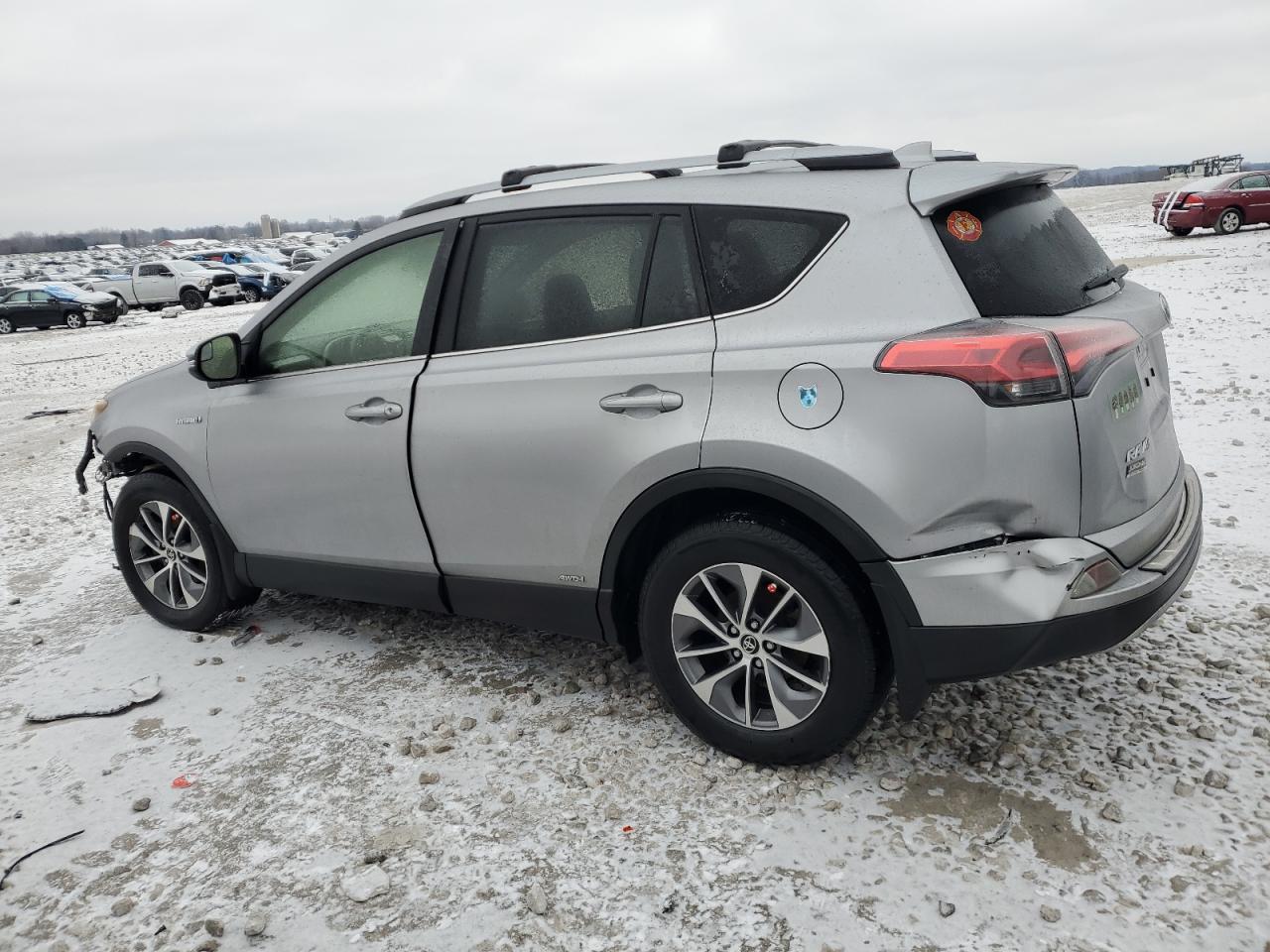 2017 Toyota RAV 4 - Image 2