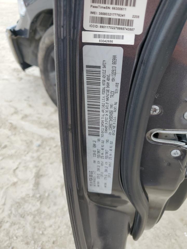 2017 RAM 1500 - Image 14