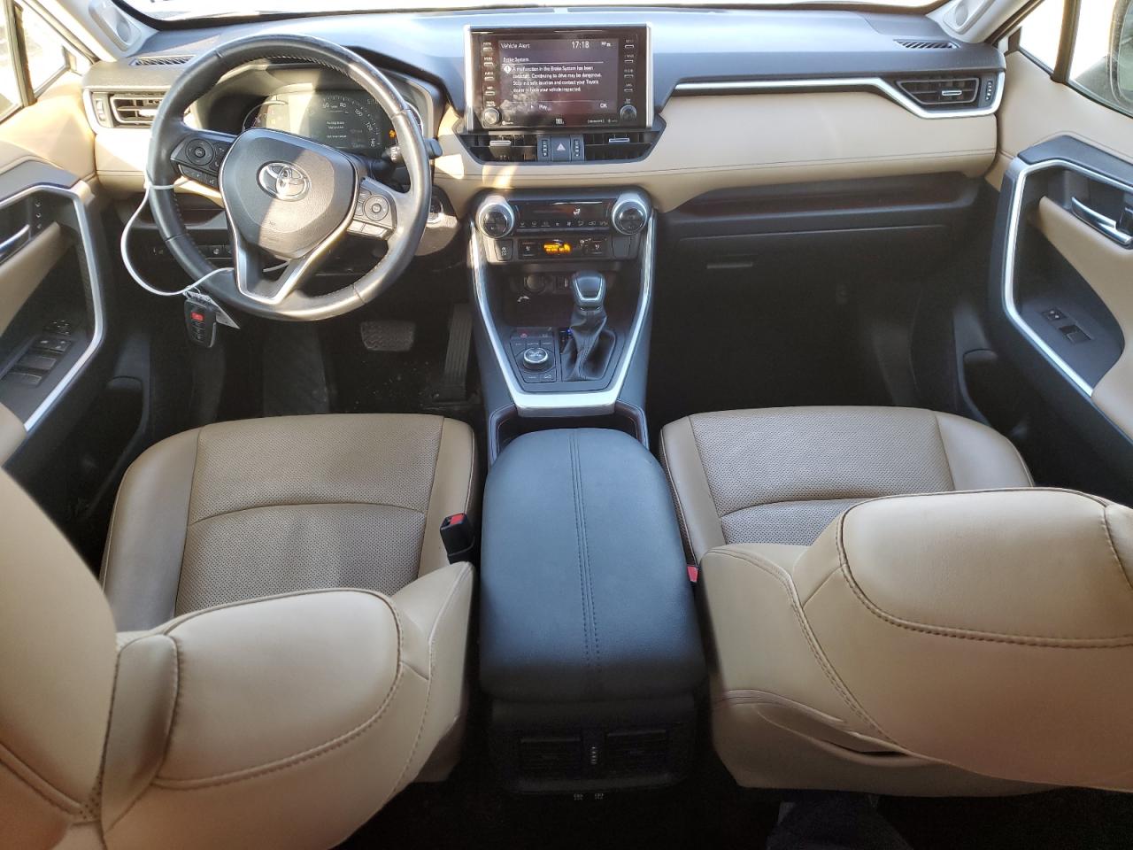 2019 Toyota RAV 4 - Image 8