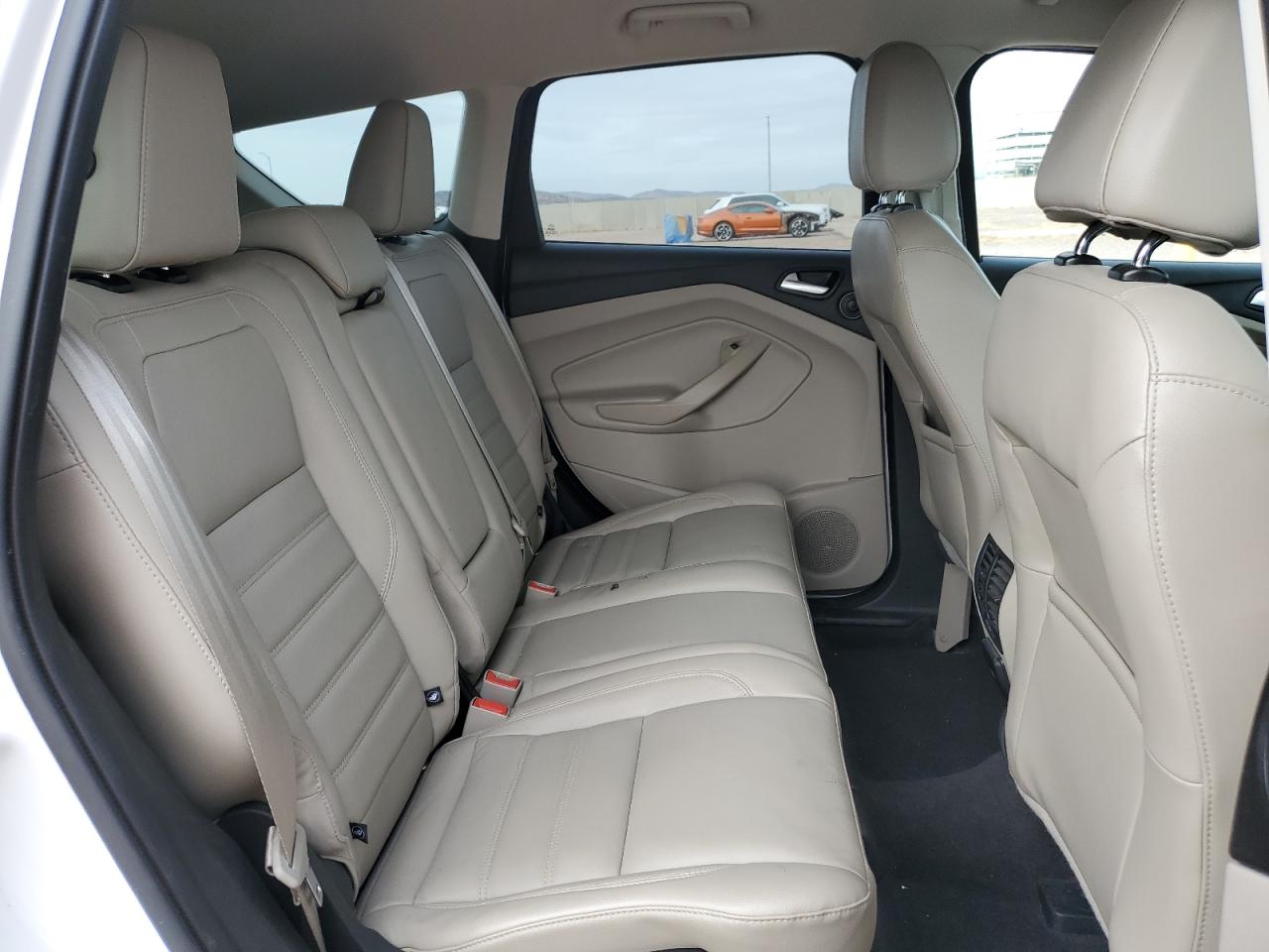 2017 Ford Escape - Image 11