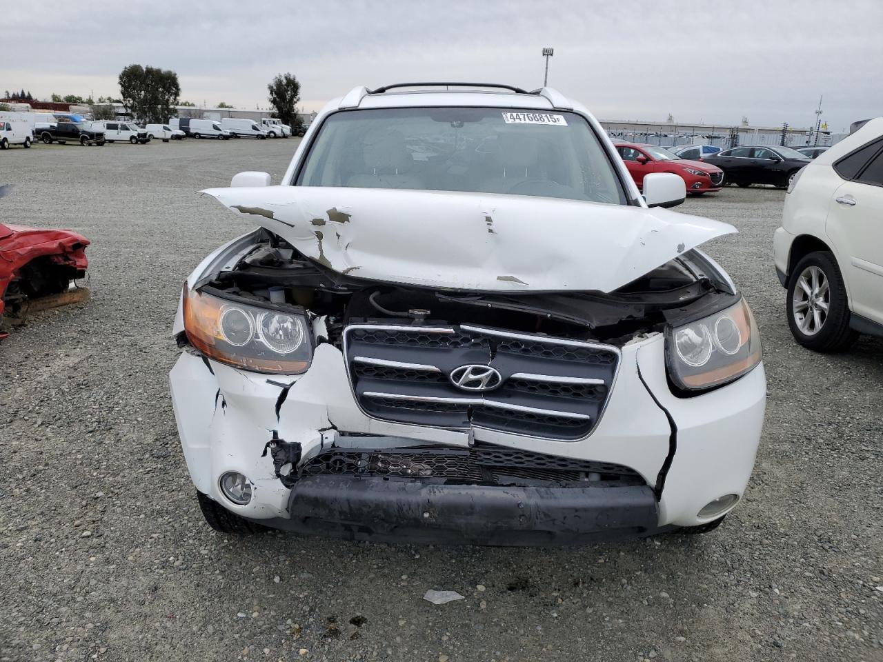 2009 Hyundai Santa Fe - Image 5
