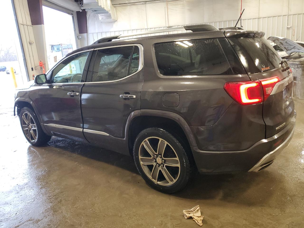 2017 GMC Acadia - Image 2