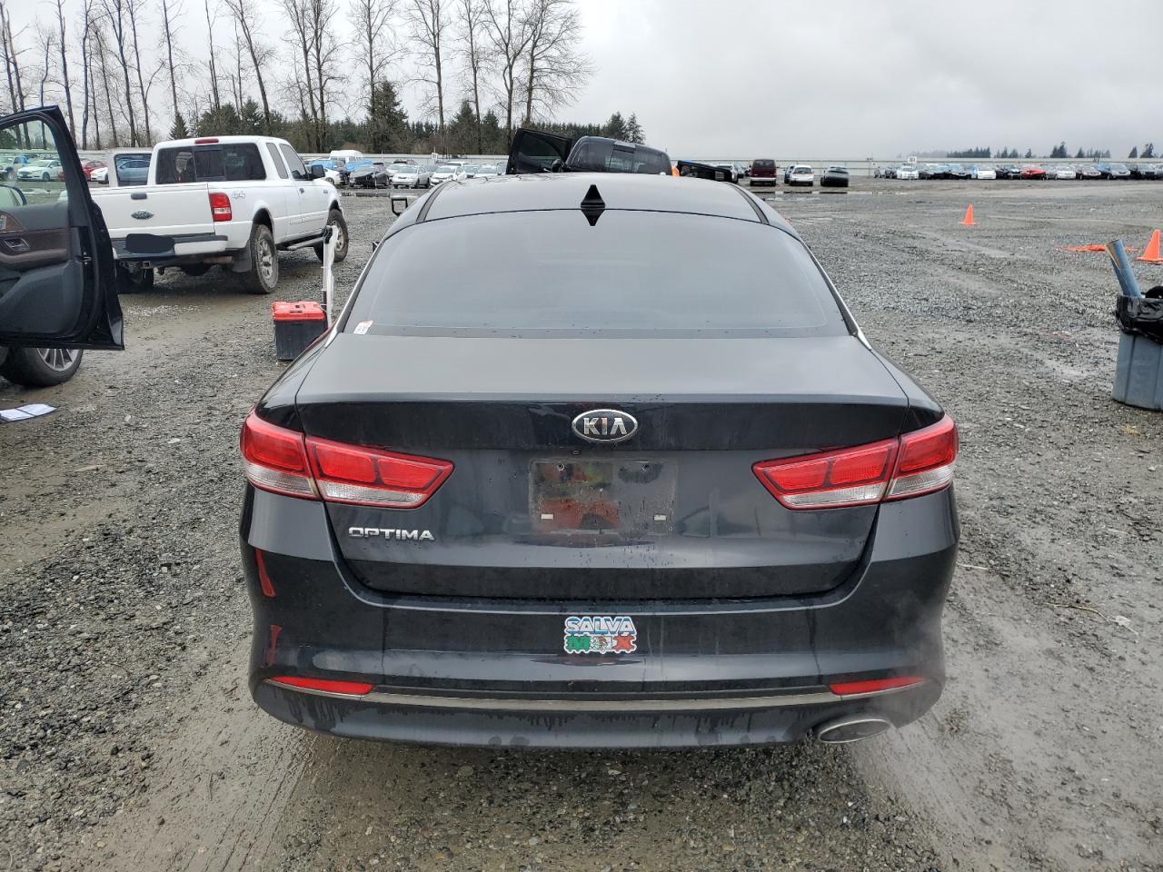 2016 Kia Optima - Image 6