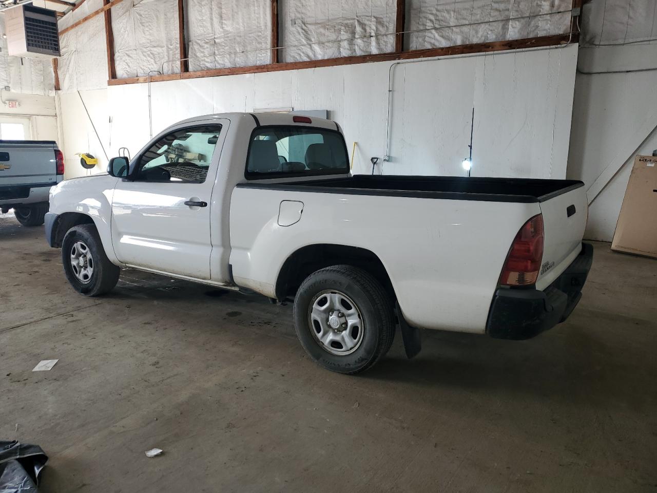 2014 Toyota Tacoma - Image 2