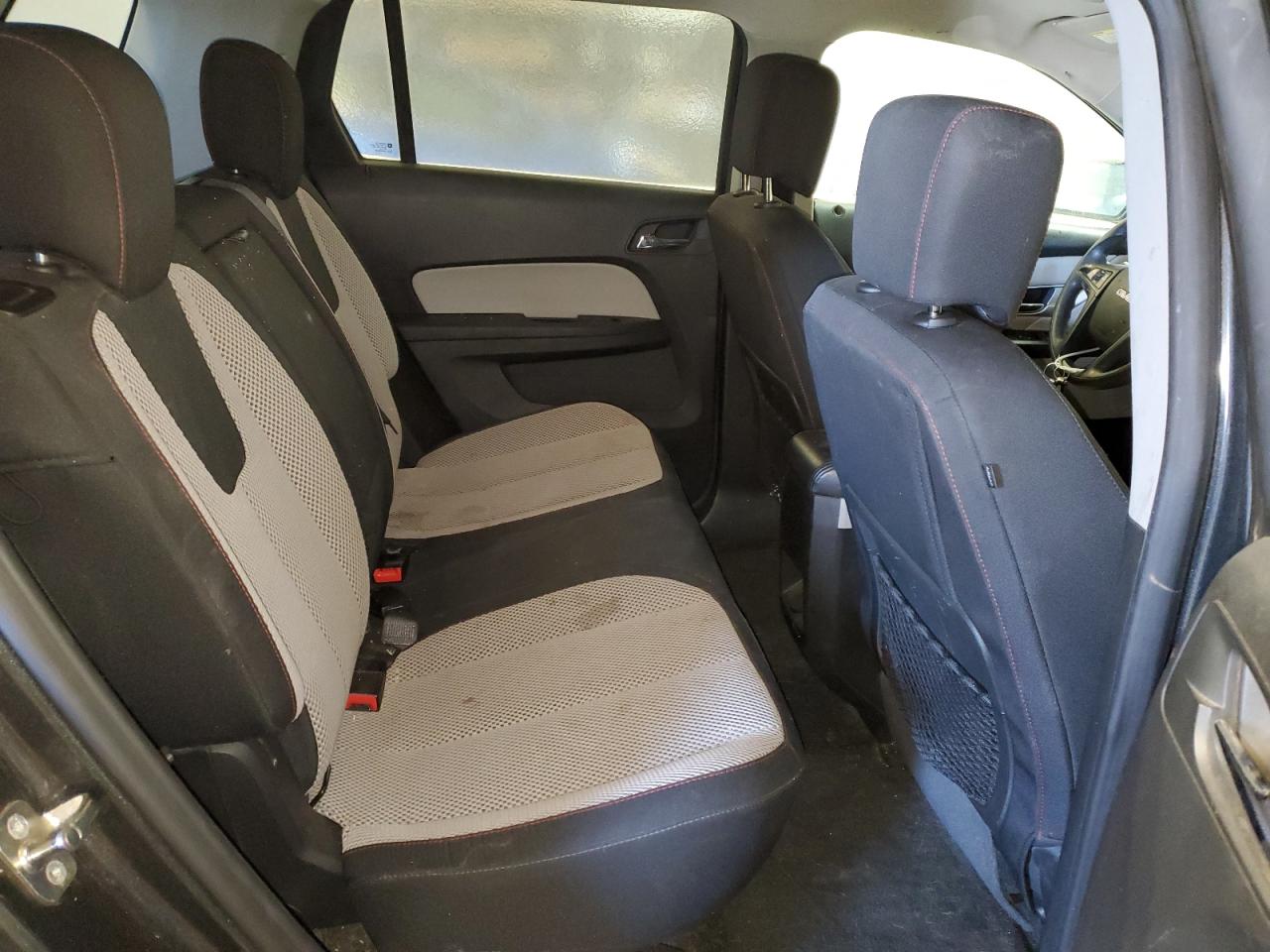 2017 GMC Terrain - Image 11