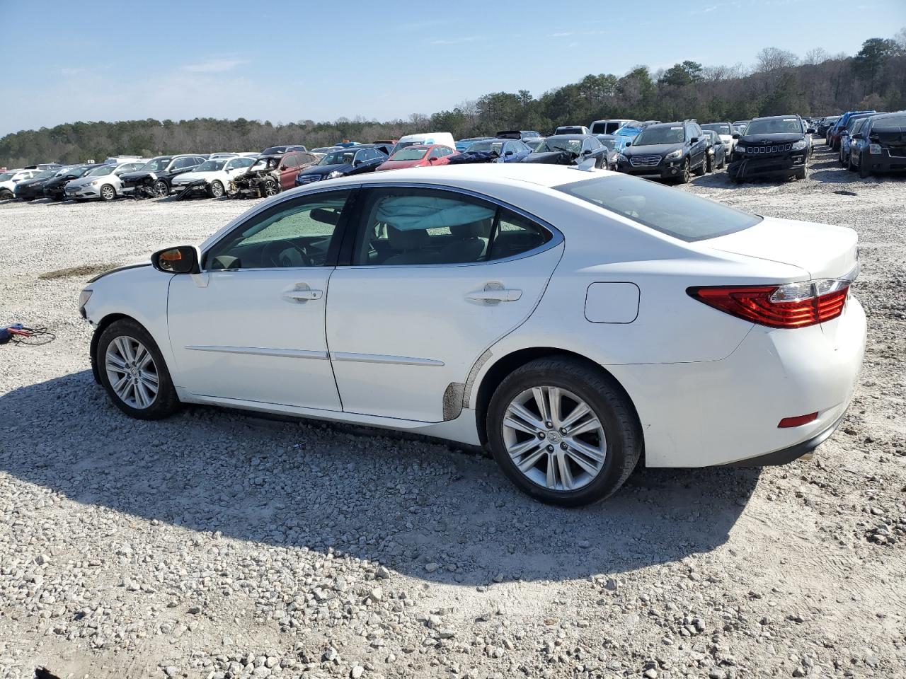 2013 Lexus ES - Image 2