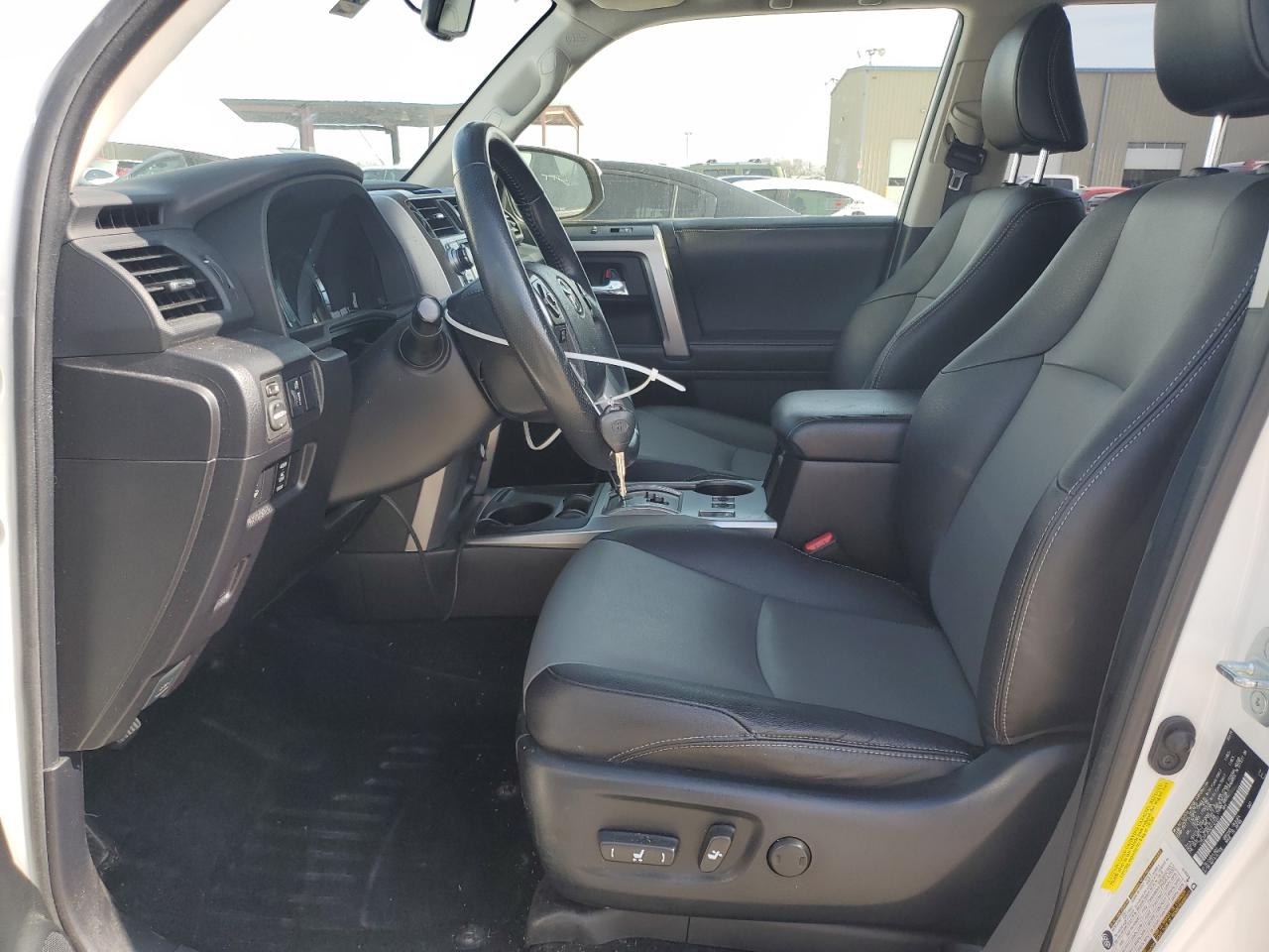 2016 Toyota 4Runner - Image 7