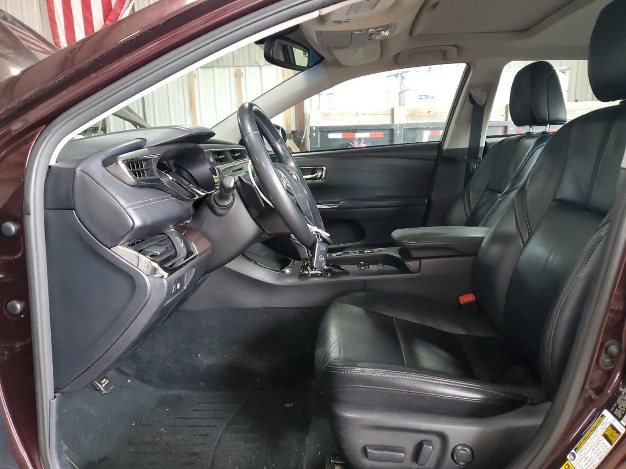 2013 Toyota Avalon - Image 7