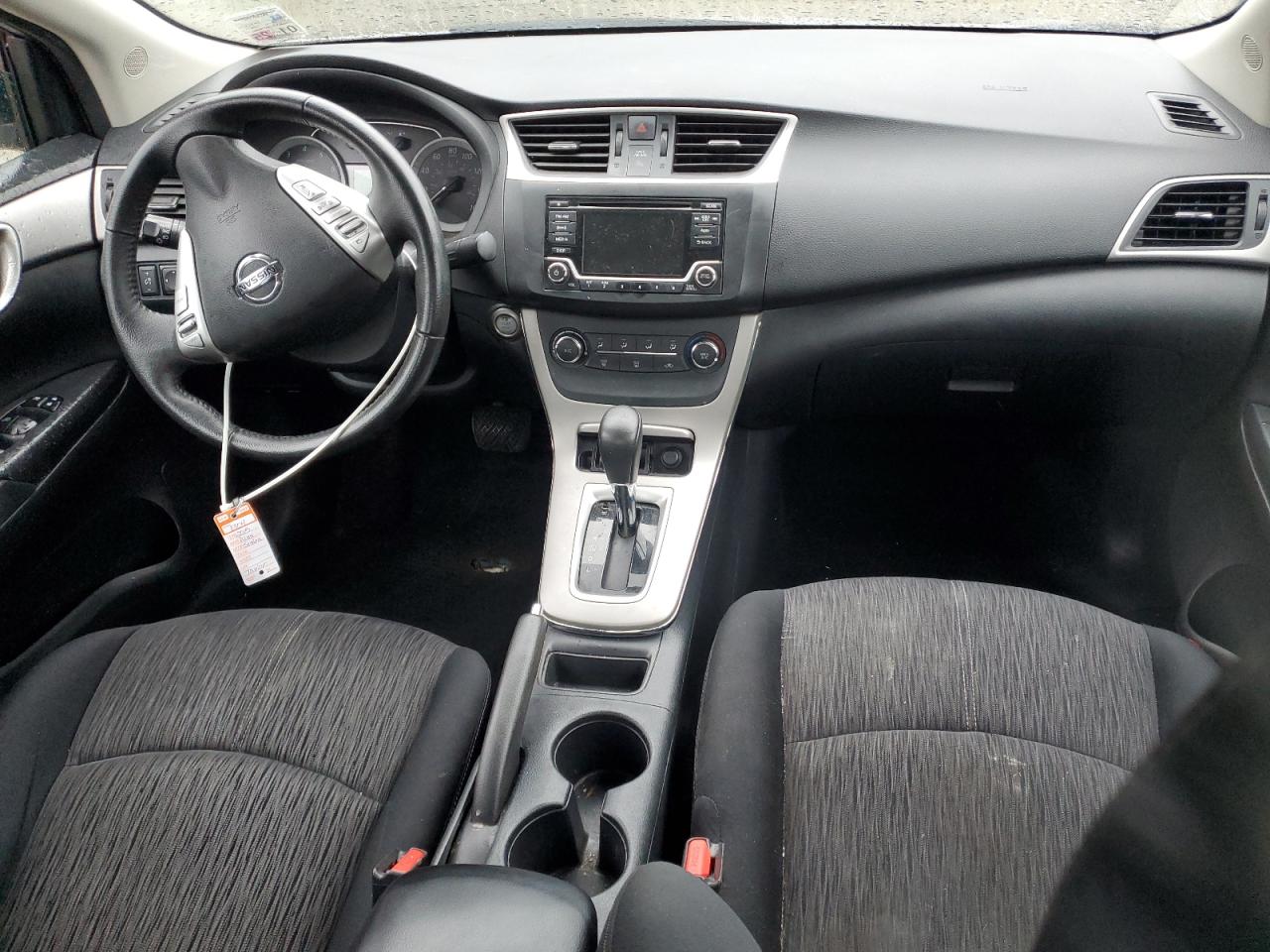 2015 Nissan Sentra - Image 8