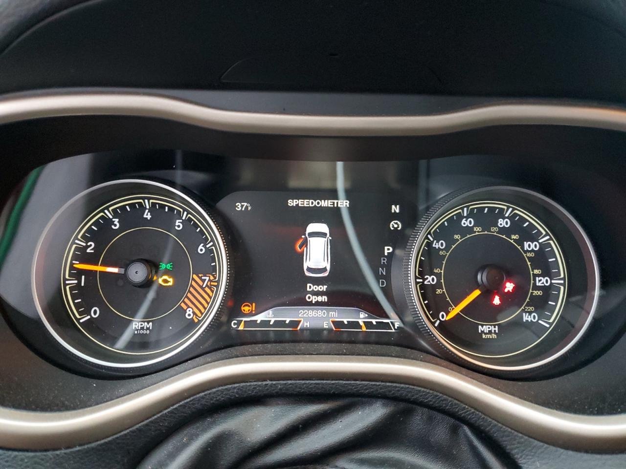 2015 Jeep Grand Cherokee - Image 9