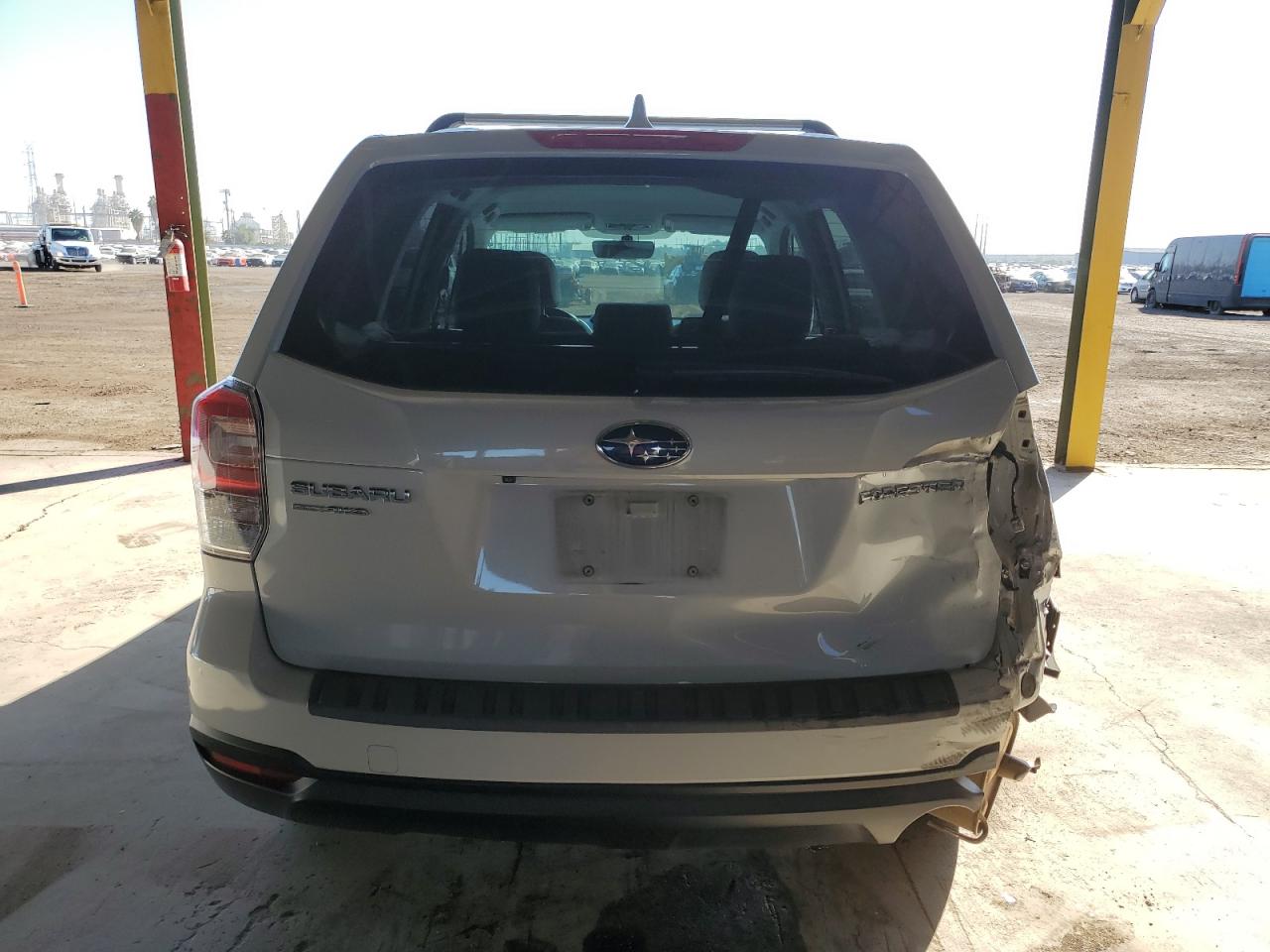 2018 Subaru Forester - Image 6