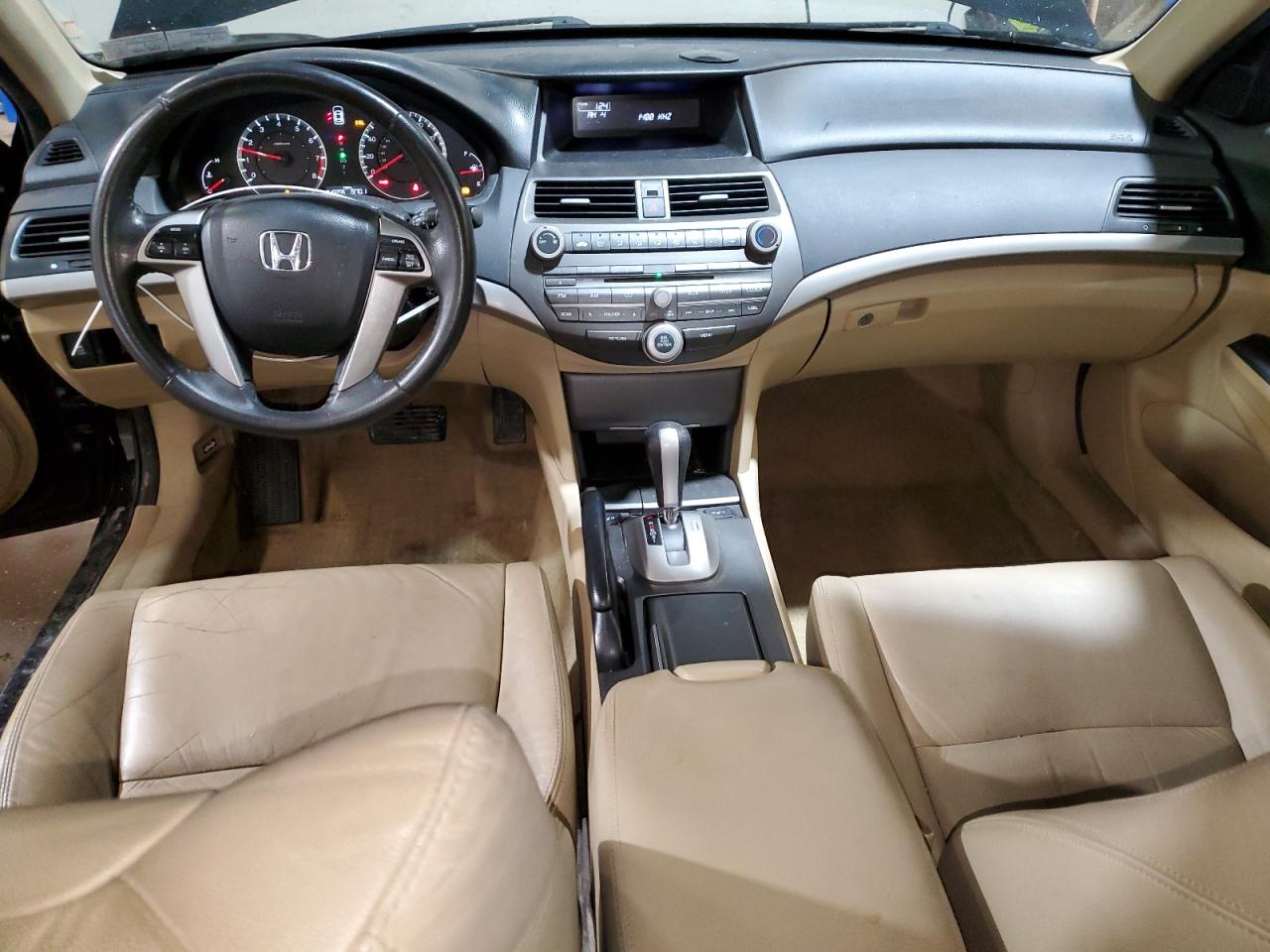 2012 Honda Accord - Image 8