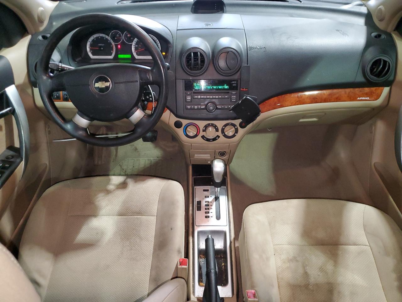 2011 Chevrolet Aveo - Image 8