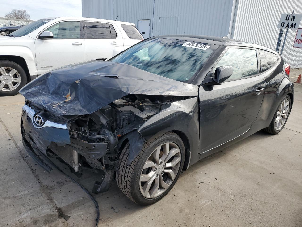 2013 Hyundai Veloster - Image 1