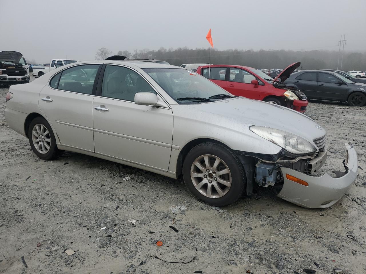 2003 Lexus ES - Image 4