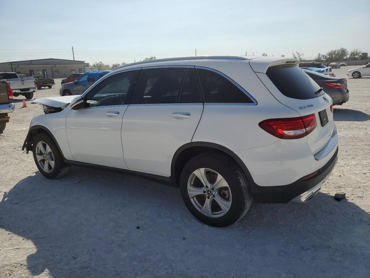 2018 Mercedes-Benz GLC - Image 2