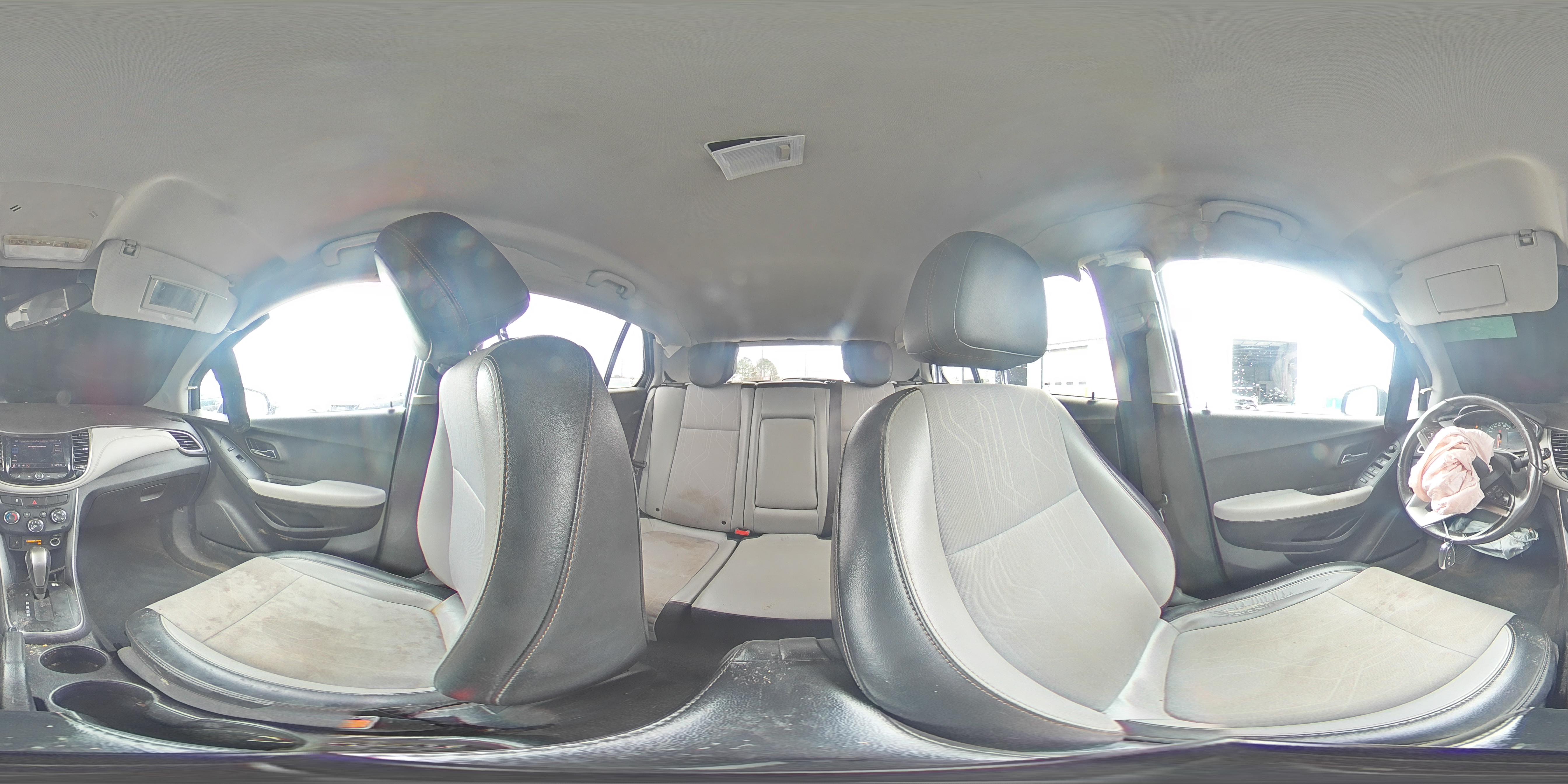 2020 Chevrolet Trax - Image 15