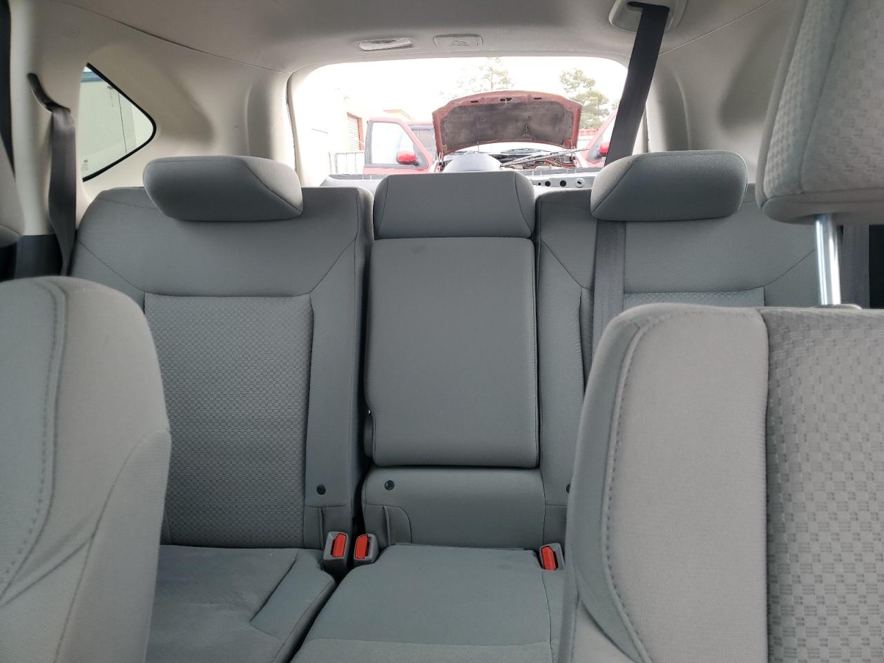 2016 Honda CR-V - Image 10