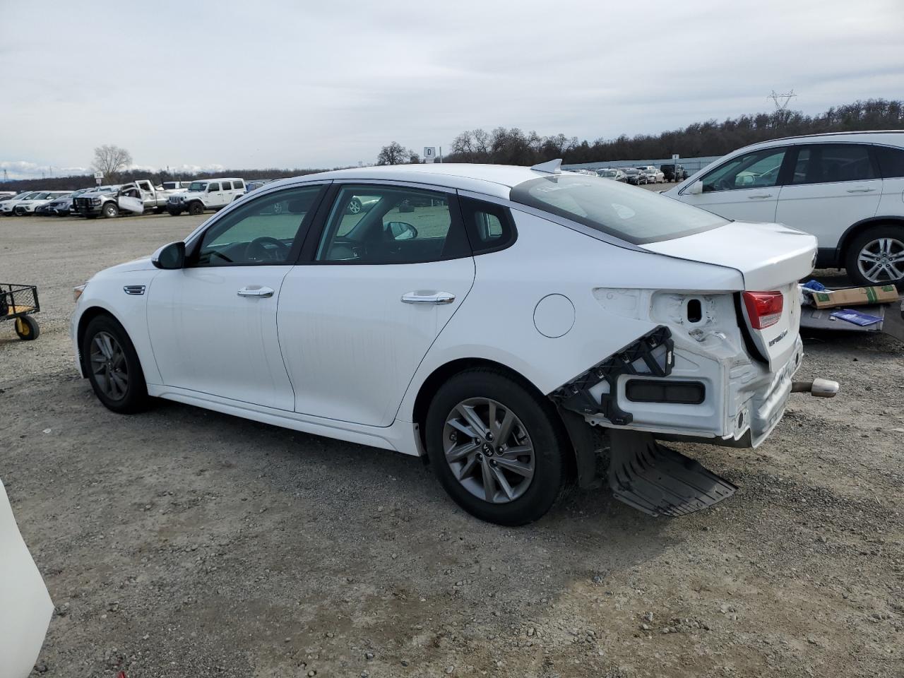 2019 Kia Optima - Image 2