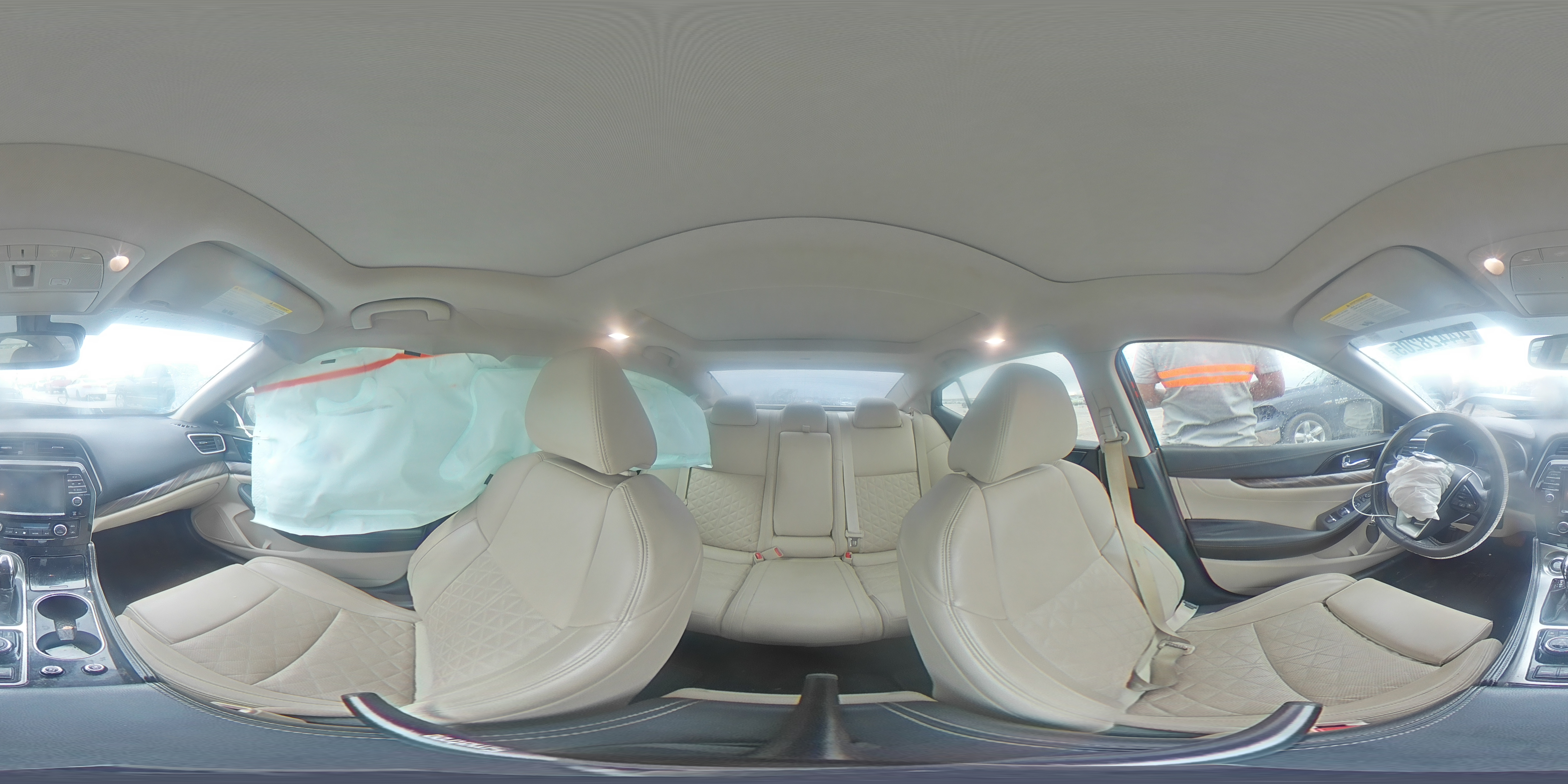 2018 Nissan Maxima - Image 13