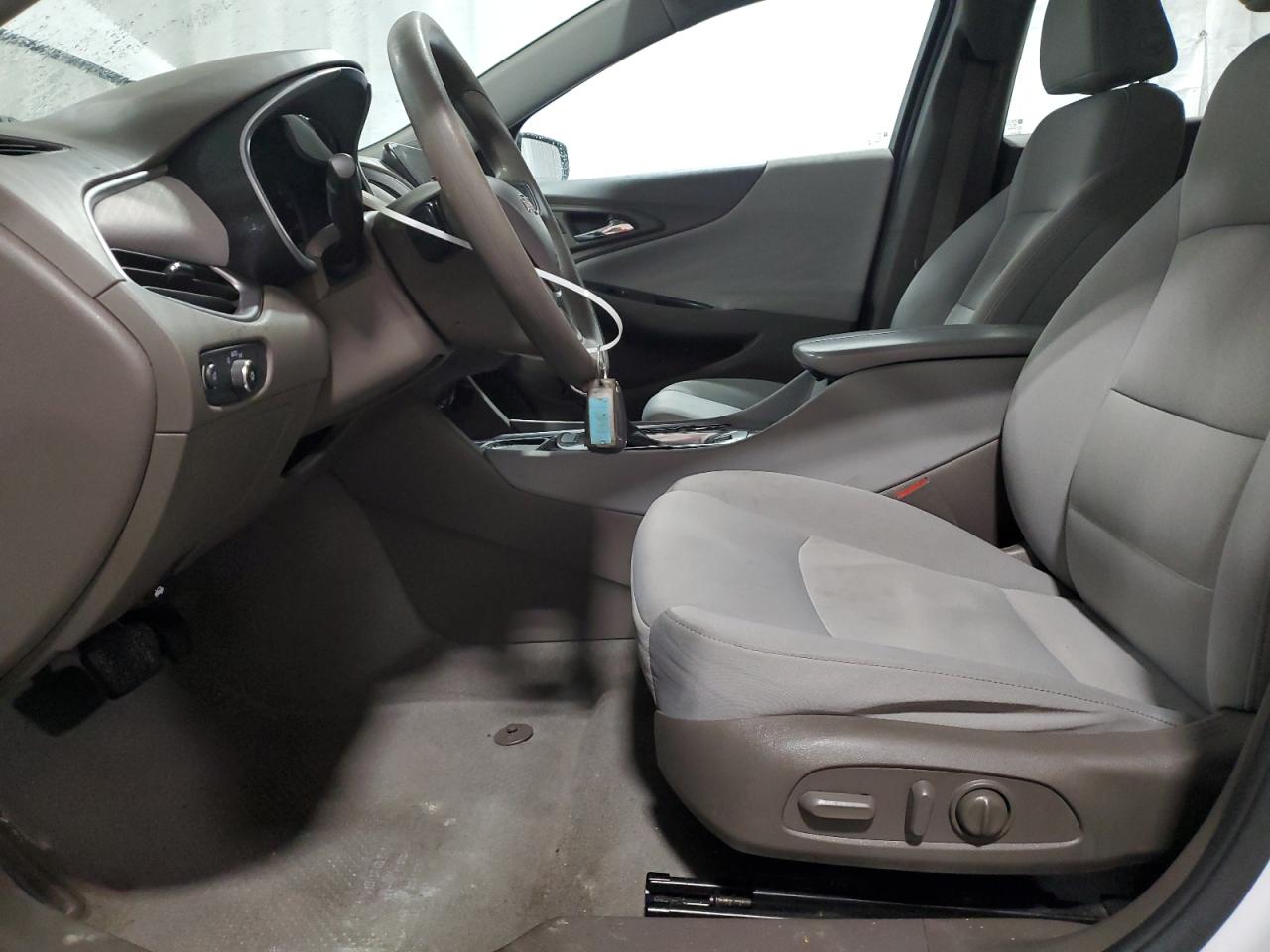 2022 Chevrolet Malibu - Image 7