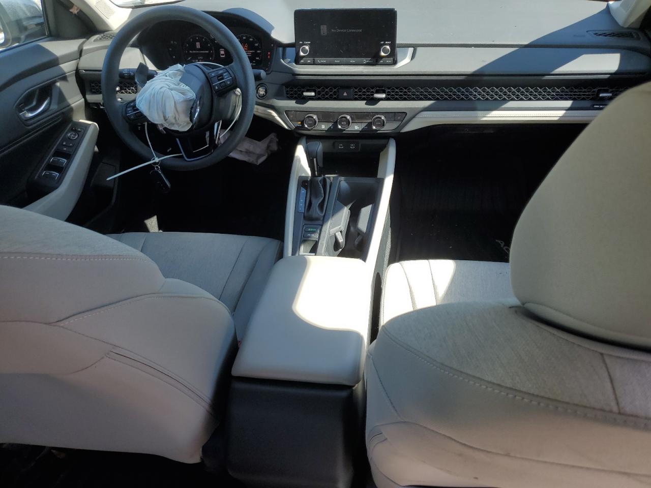 2023 Honda Accord - Image 8