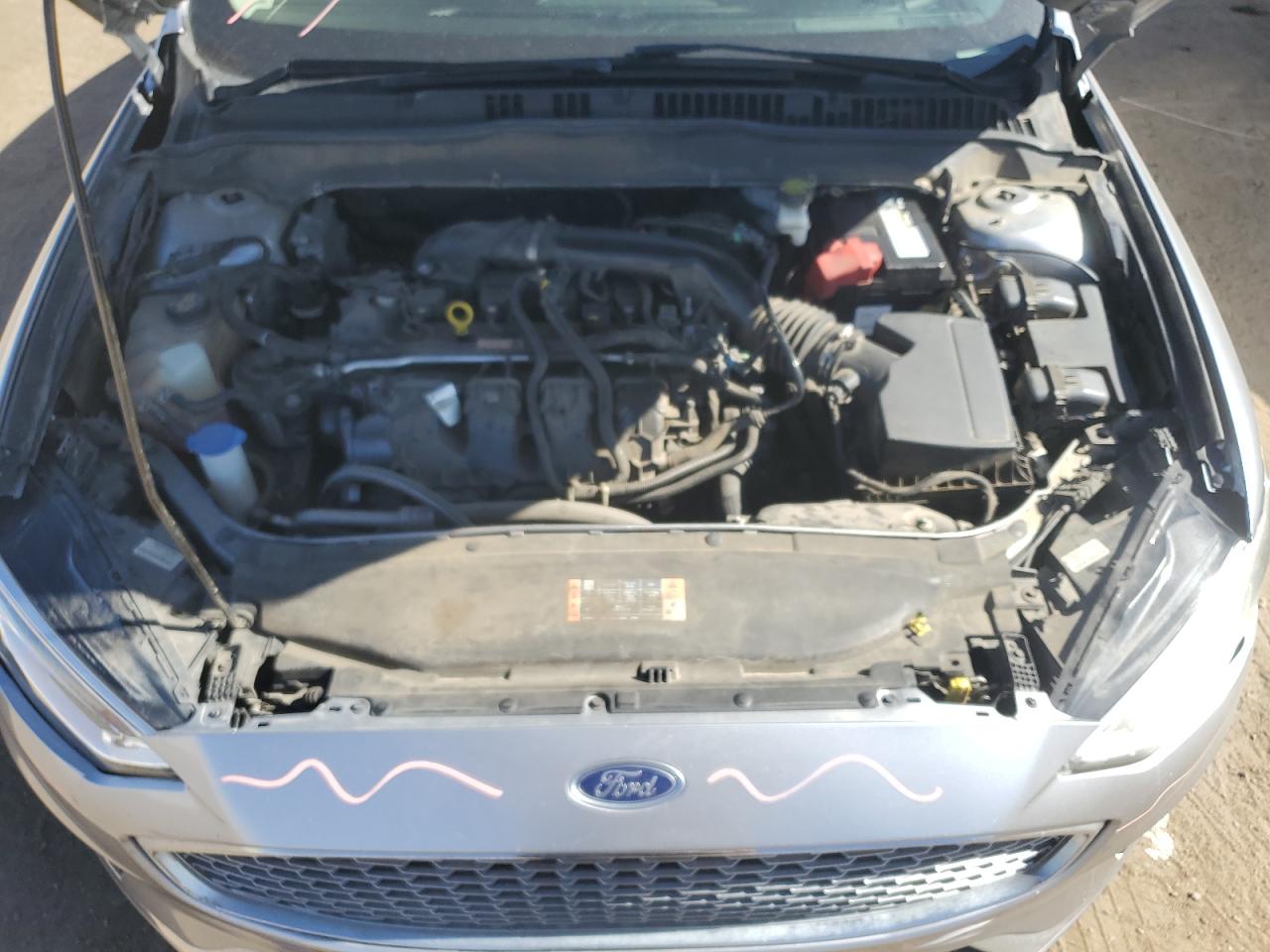 2020 Ford Fusion - Image 11