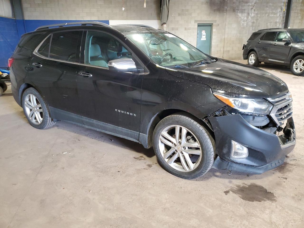 2019 Chevrolet Equinox - Image 4