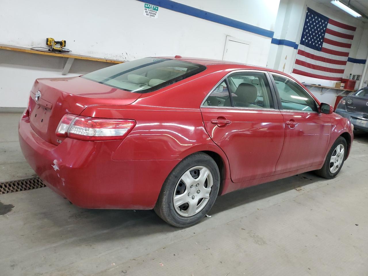 2010 Toyota Camry - Image 3