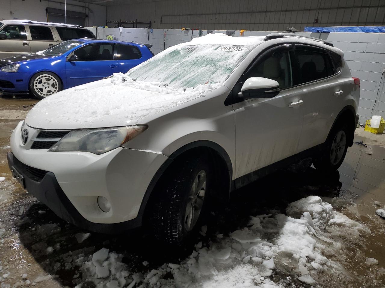 2013 Toyota RAV 4 - Image 1