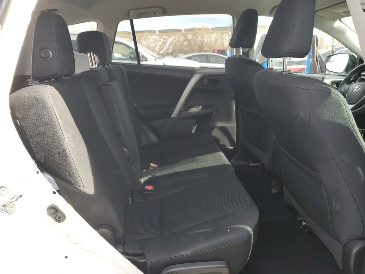 2018 Toyota RAV 4 - Image 11