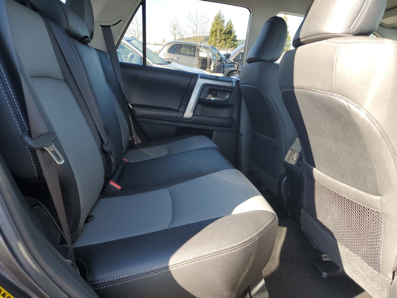 2019 Toyota 4Runner - Image 12