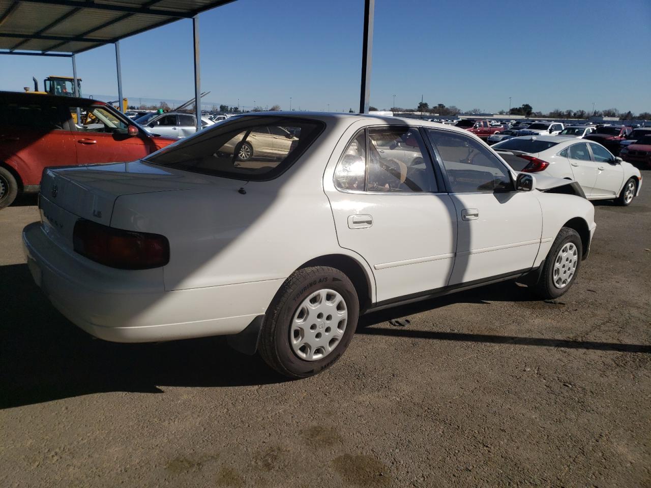 1995 Toyota Camry - Image 3