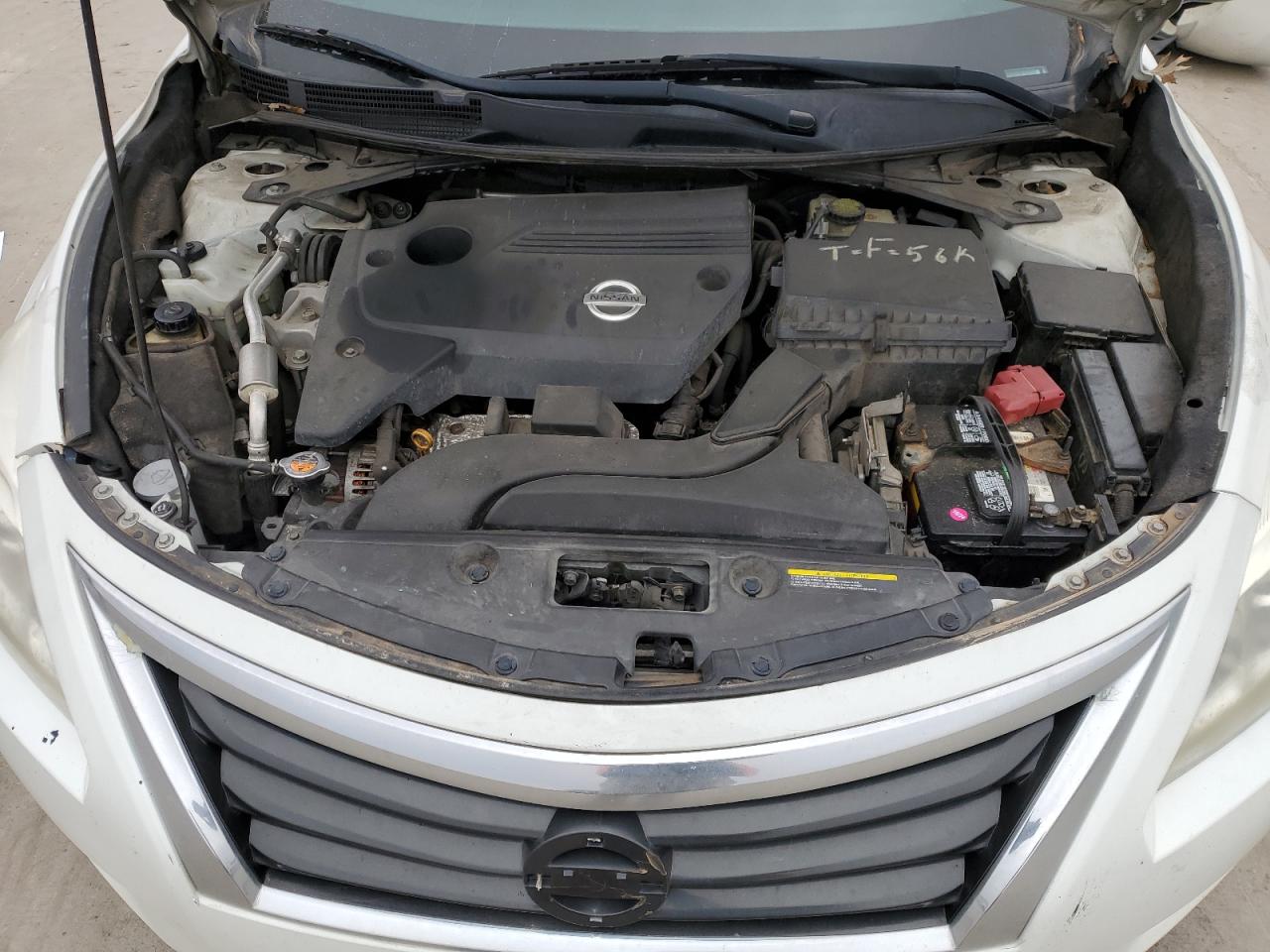 2015 Nissan Altima - Image 11