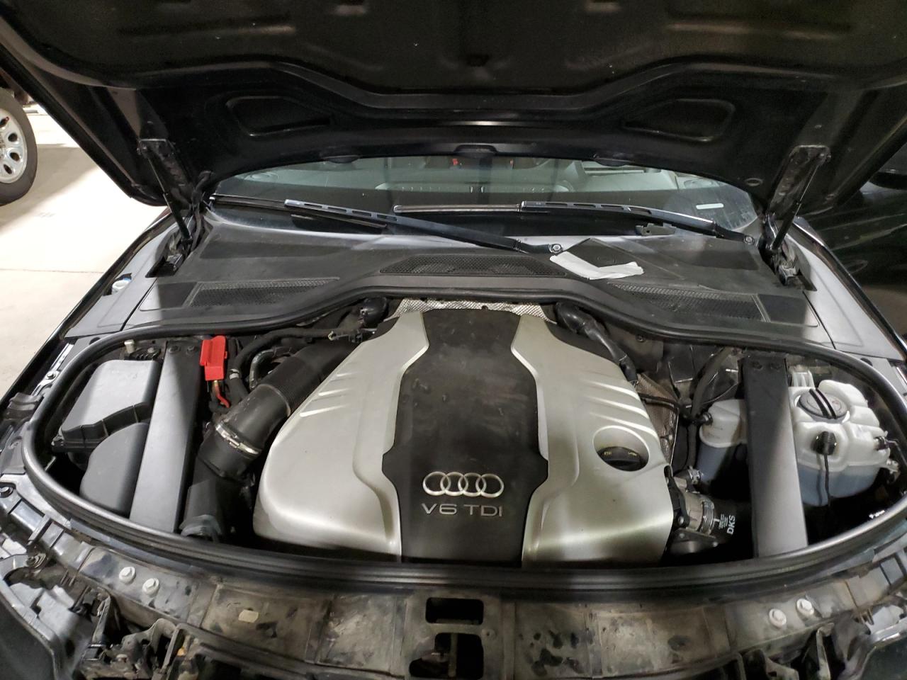 2015 Audi A8 - Image 13