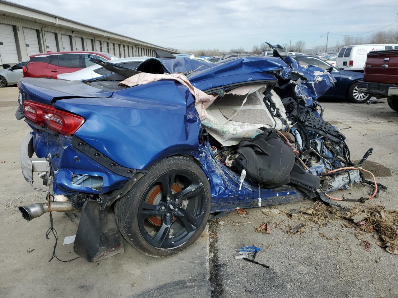 2019 Chevrolet Camaro - Image 3