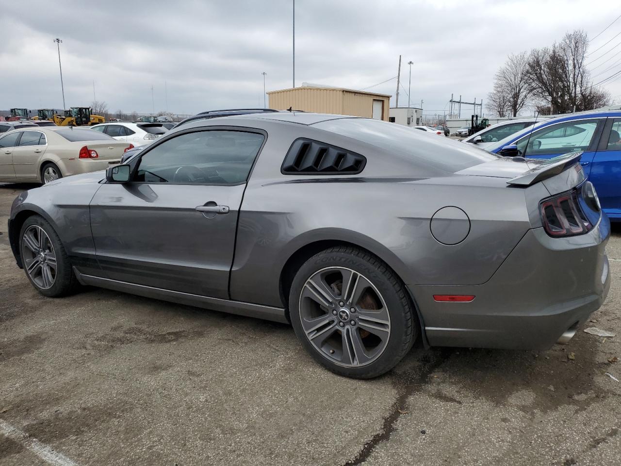 2014 Ford Mustang - Image 2