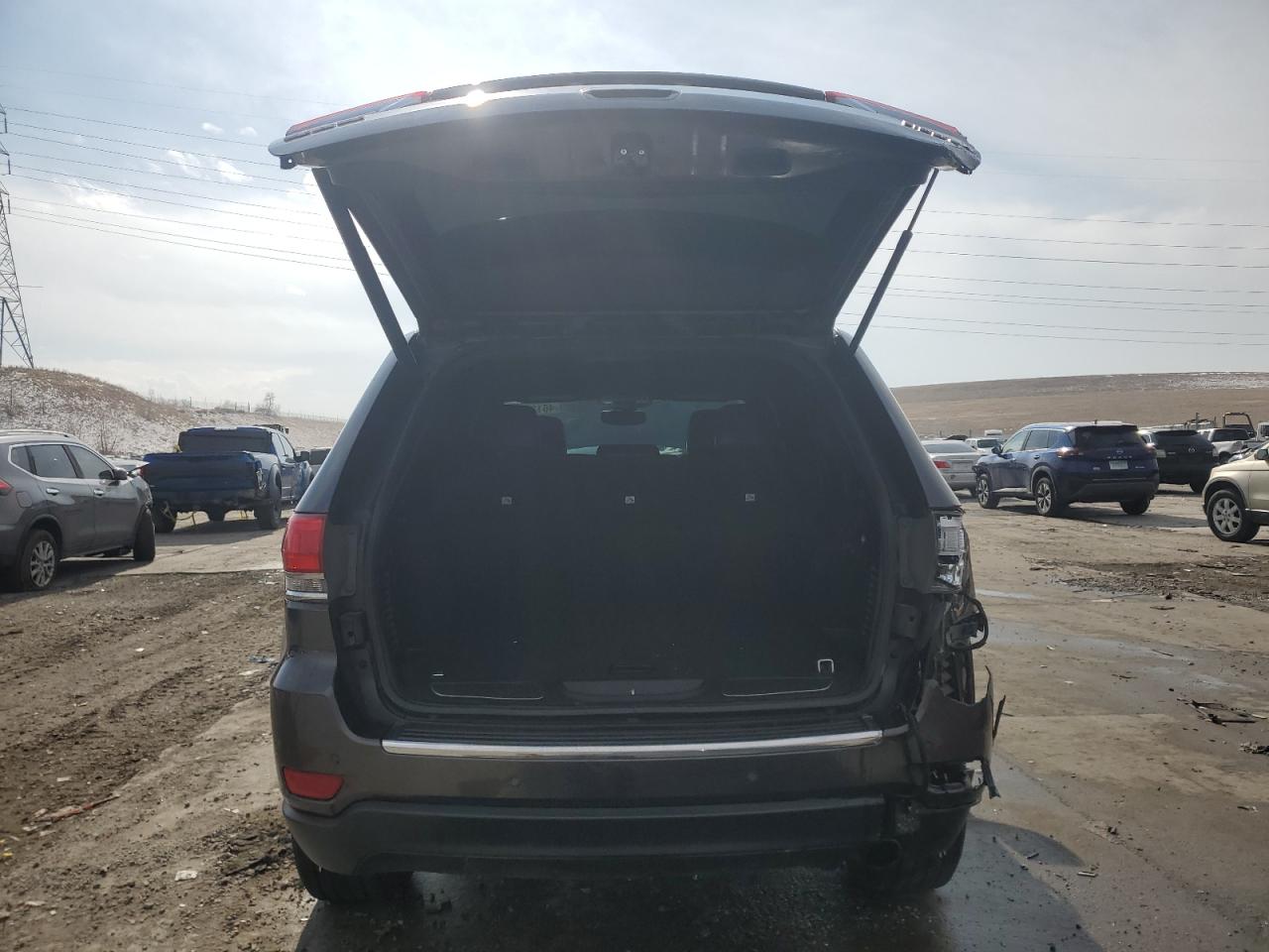 2019 Jeep Grand Cherokee - Image 6