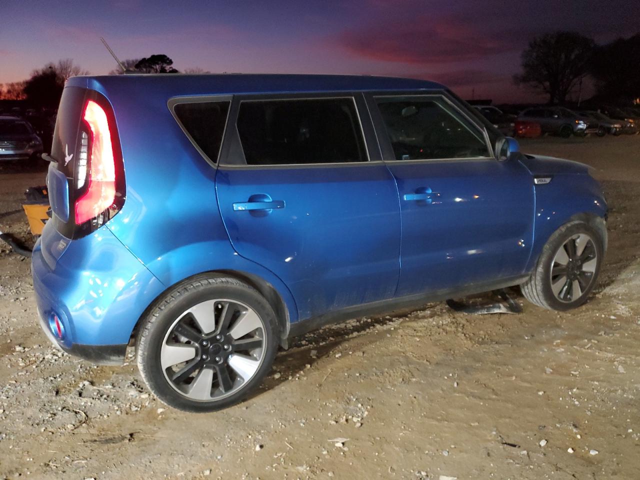 2019 Kia Soul - Image 3