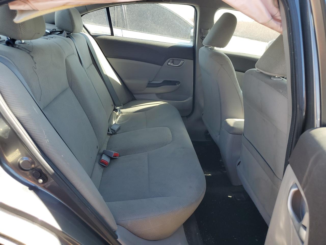 2012 Honda Civic - Image 11